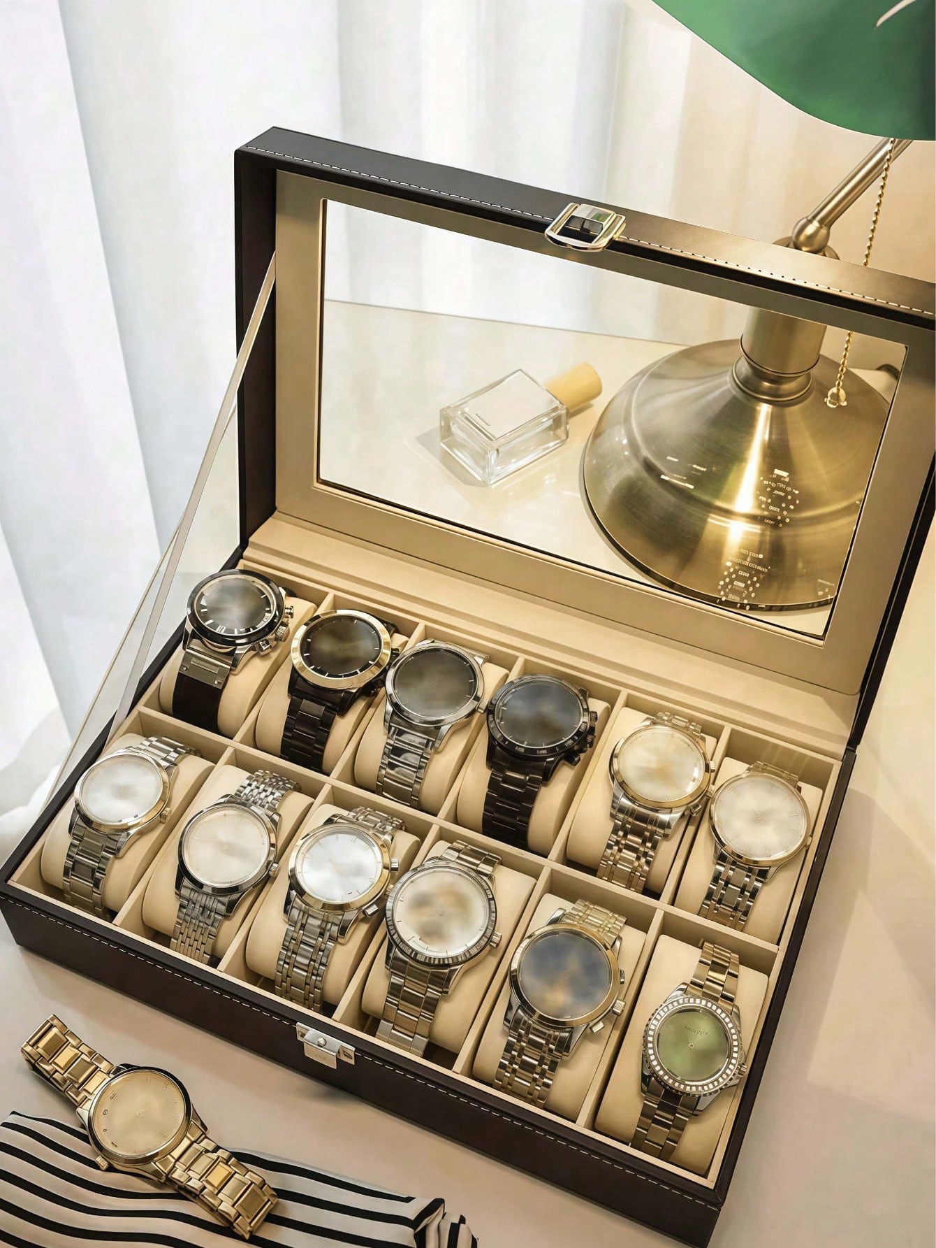 Leather Watch Box with Lock, L - огляд і ціна Jewelry Watches Men